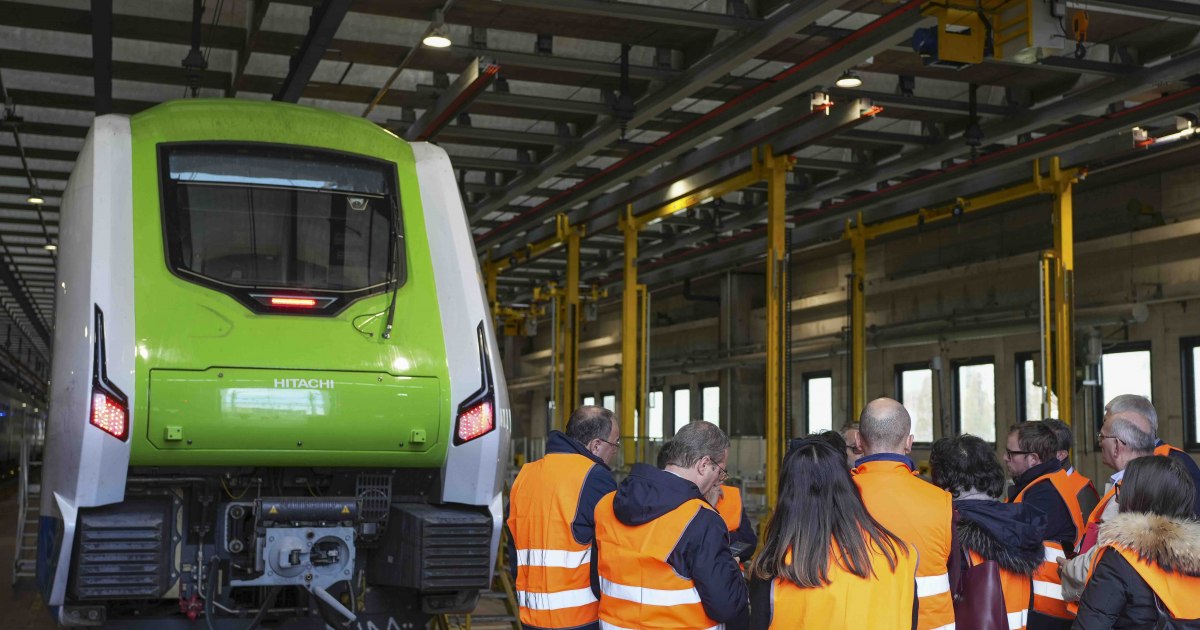 Assessore Lucente In Visita Allimpianto Trenord Di Milano Fiorenza