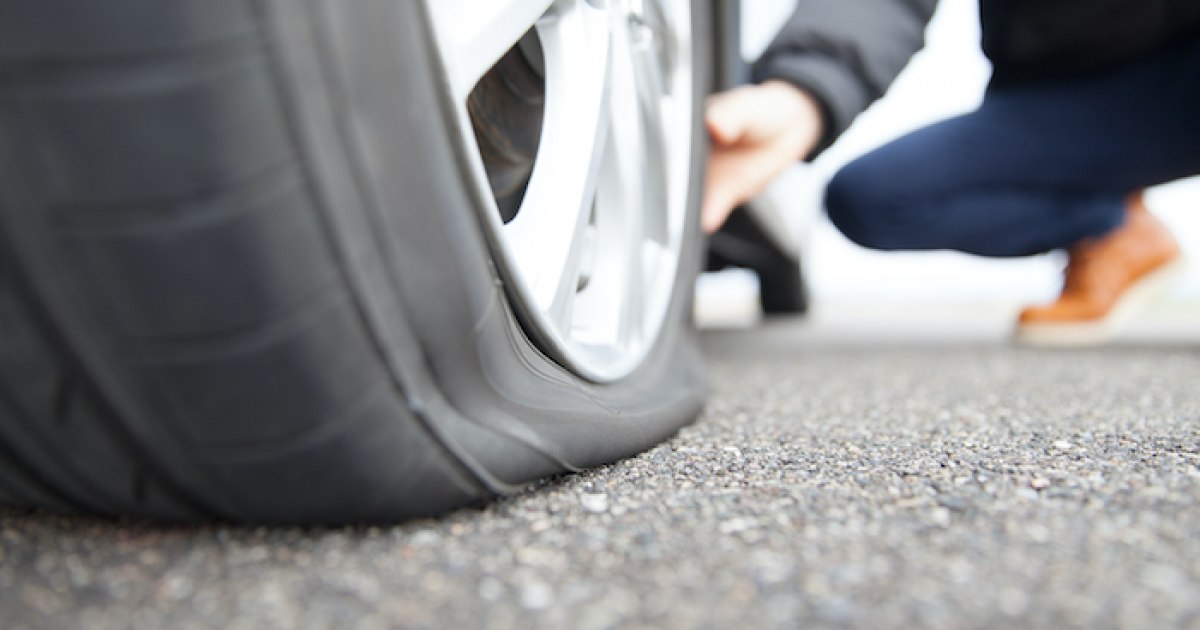 Triangolo Forapneumatici Antifurto Auto - Chiodi A Uncino In Acciaio