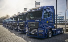 Dachser mette in servizio 12 MAN eTGX ultraribassati