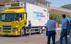 Scania fa il pieno di energia 100% da fonti rinnovabili a km zero 