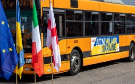 Atm dona 37 bus usati all’Ucraina