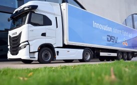 Guida autonoma: il progetto firmato Iveco, Plus, dm-drogerie markt e DSV 