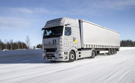 Brrr.. effetto gelo per i truck elettrici Mercedes-Benz Trucks
