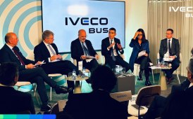 Iveco Bus espone la sua vision sulla transizione energetica e sulla competitività del comparto bus