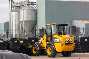JCB festeggia traguardo #1
