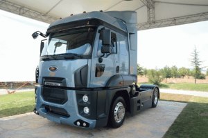 Ford Cargo #1