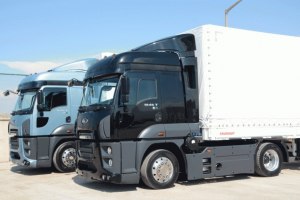 Ford Cargo #1