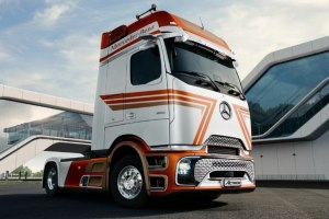 Mercedes-Benz Actros, retro legend