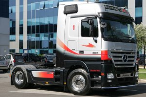 Mercedes-Benz Actros, F1
