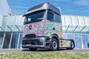 Mercedes-Benz Actros 30 anni