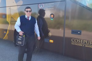 Bus con defibrillatori Cosepuri #1